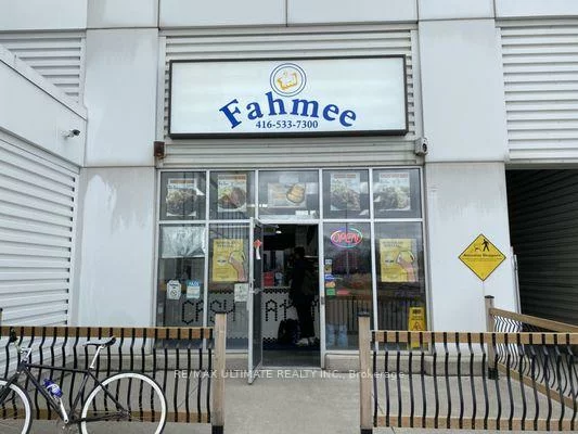 222, Lansdowne, Little Portugal, Toronto
