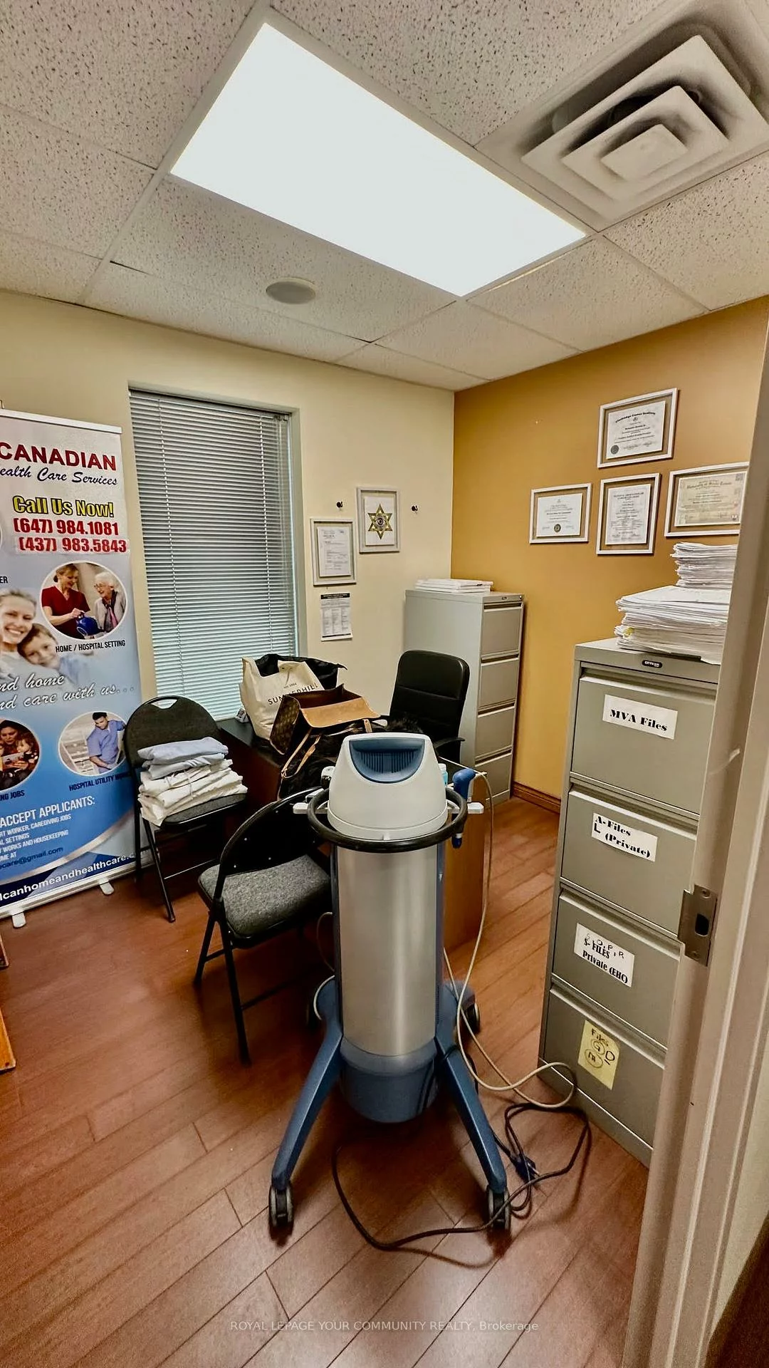 80, Finch, Newtonbrook West, Toronto