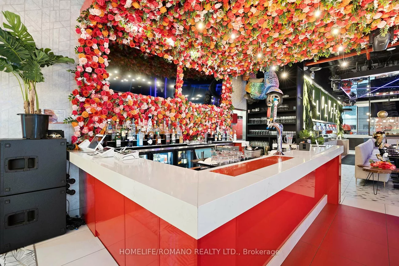 462, Adelaide, Moss Park, Toronto