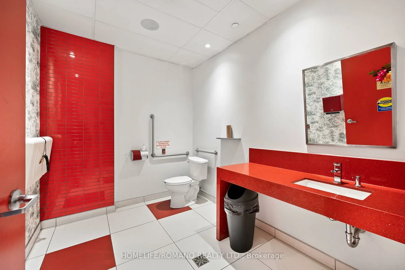 462, Adelaide, Moss Park, Toronto