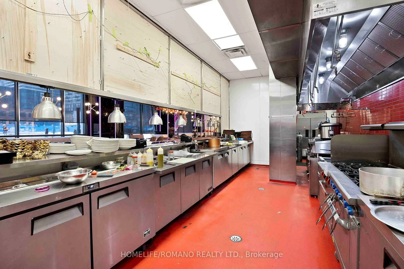 462, Adelaide, Moss Park, Toronto