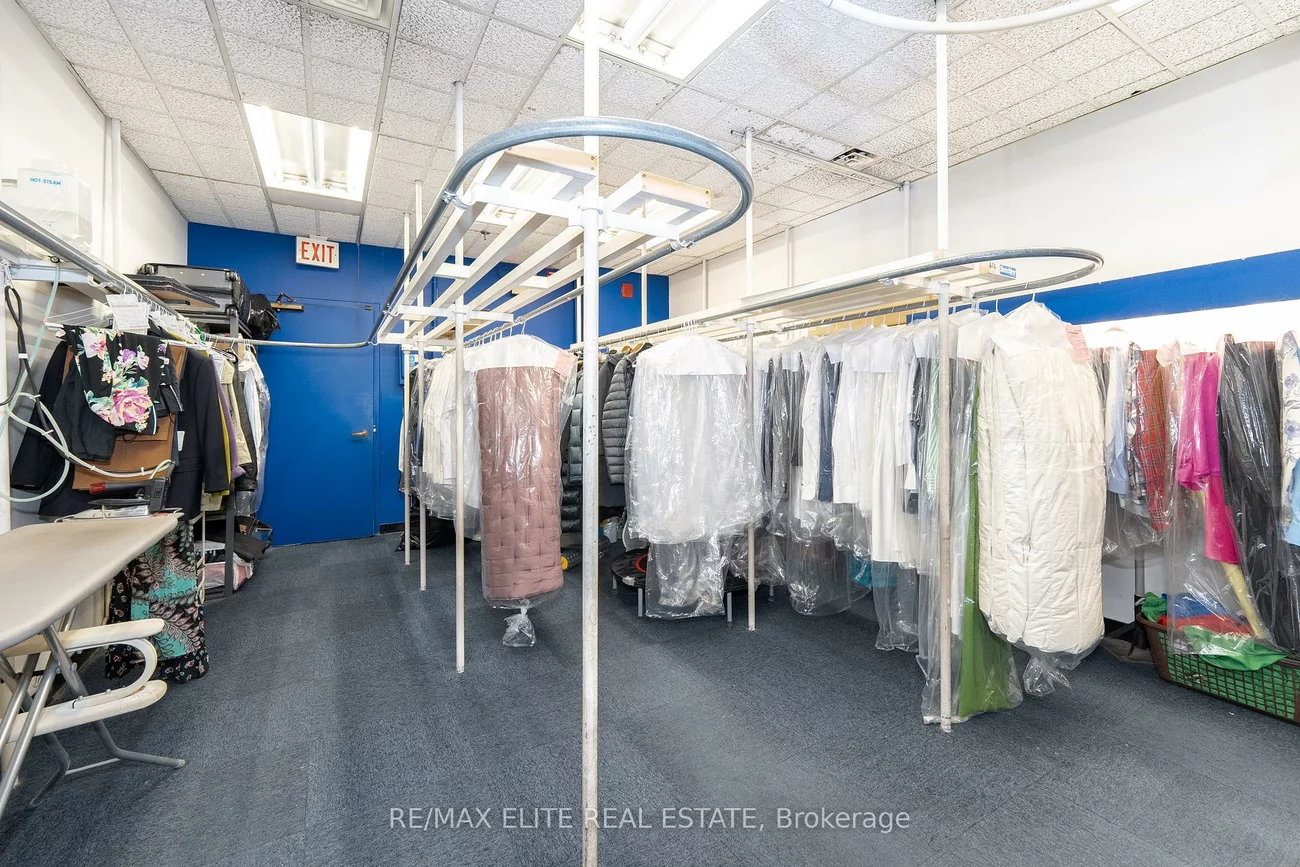 55, St Clair, Yonge-St. Clair, Toronto