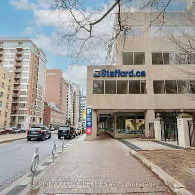 55, St Clair, Yonge-St. Clair, Toronto