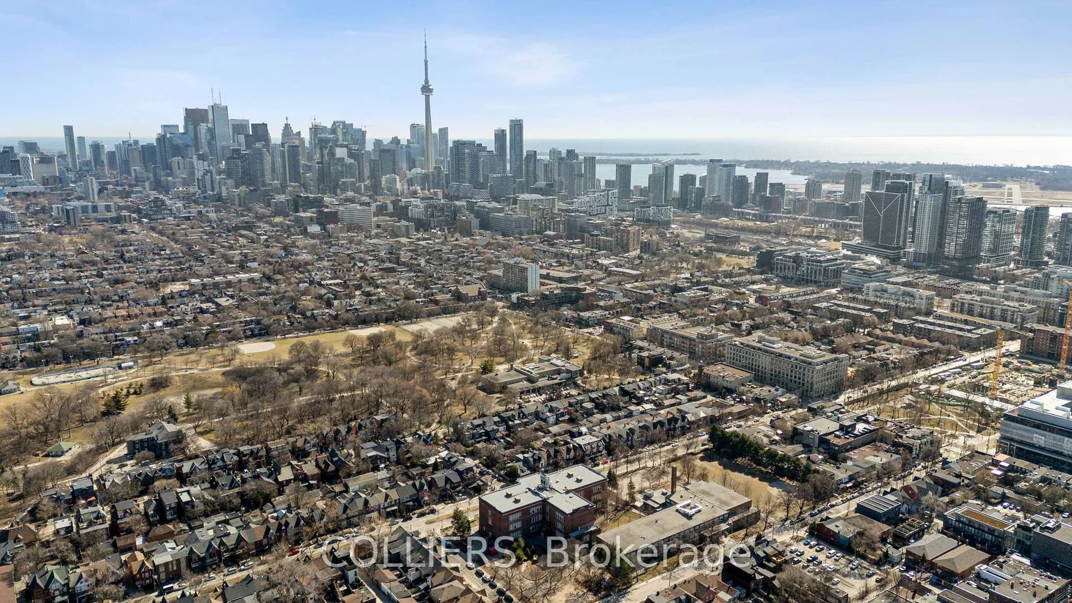 180, Shaw, Trinity-Bellwoods, Toronto