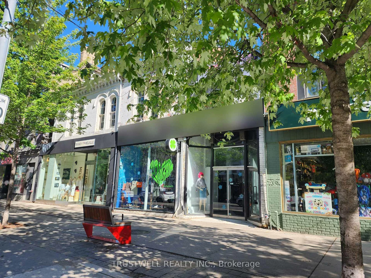 322.5*, Queen, Kensington-Chinatown, Toronto