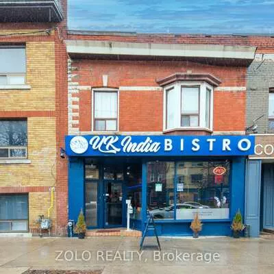 695, College, Trinity-Bellwoods, Toronto