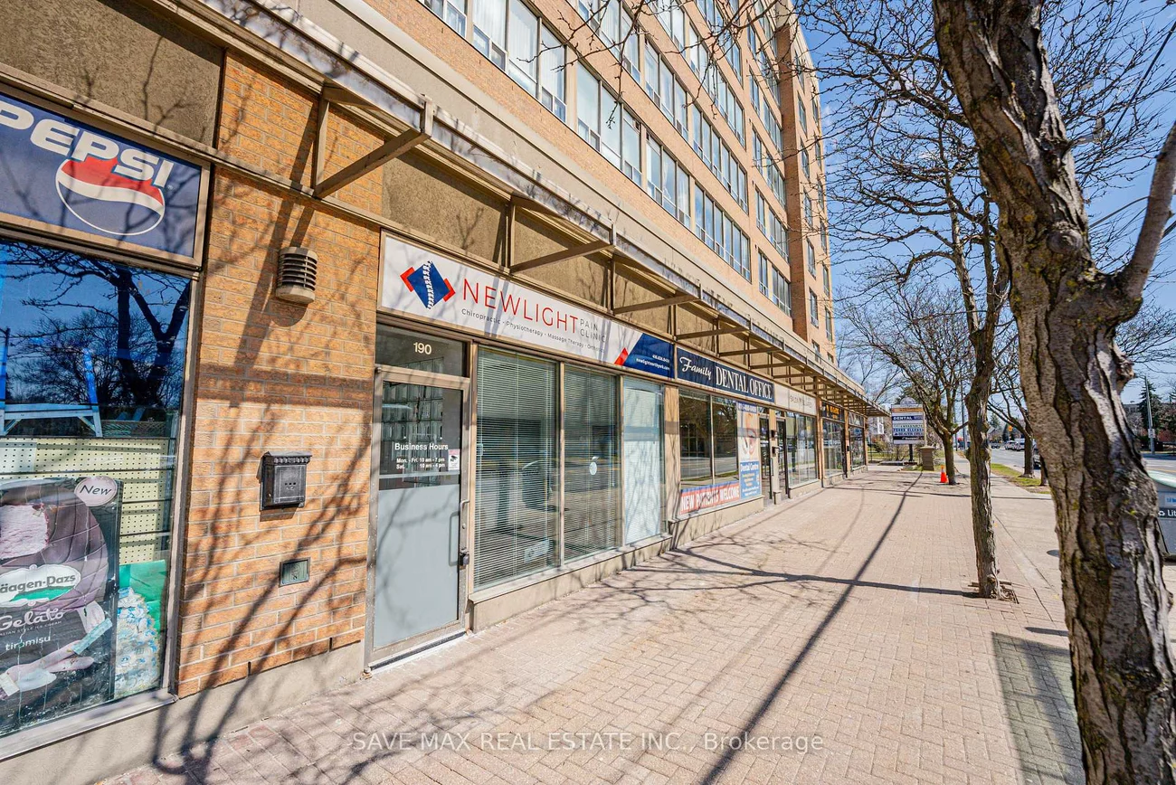 190, Wilson, Bedford Park-Nortown, Toronto