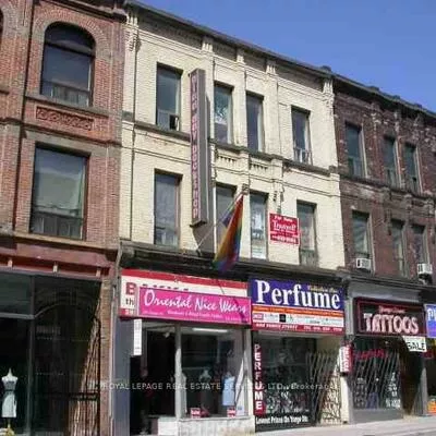 598-600, Yonge, Bay Street Corridor, Toronto