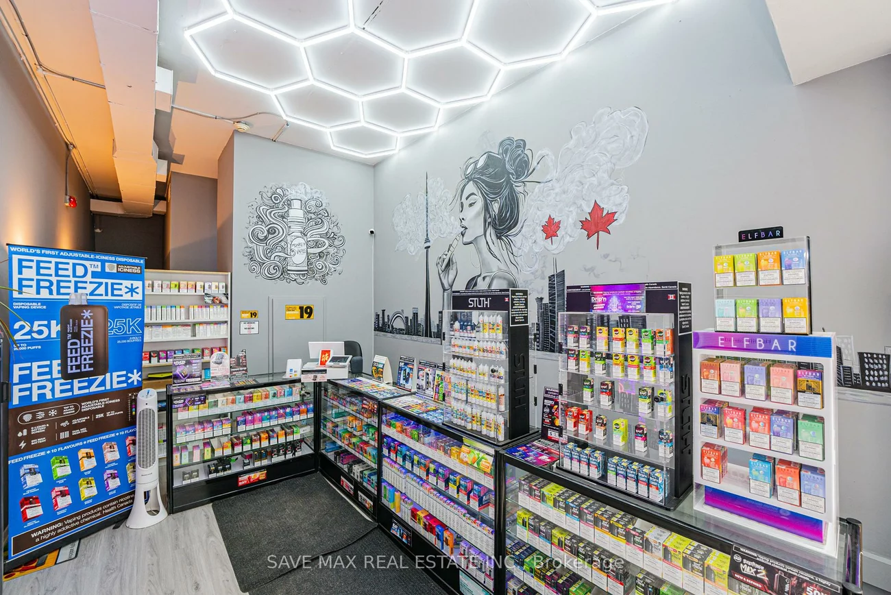 1194, Queen, Trinity-Bellwoods, Toronto