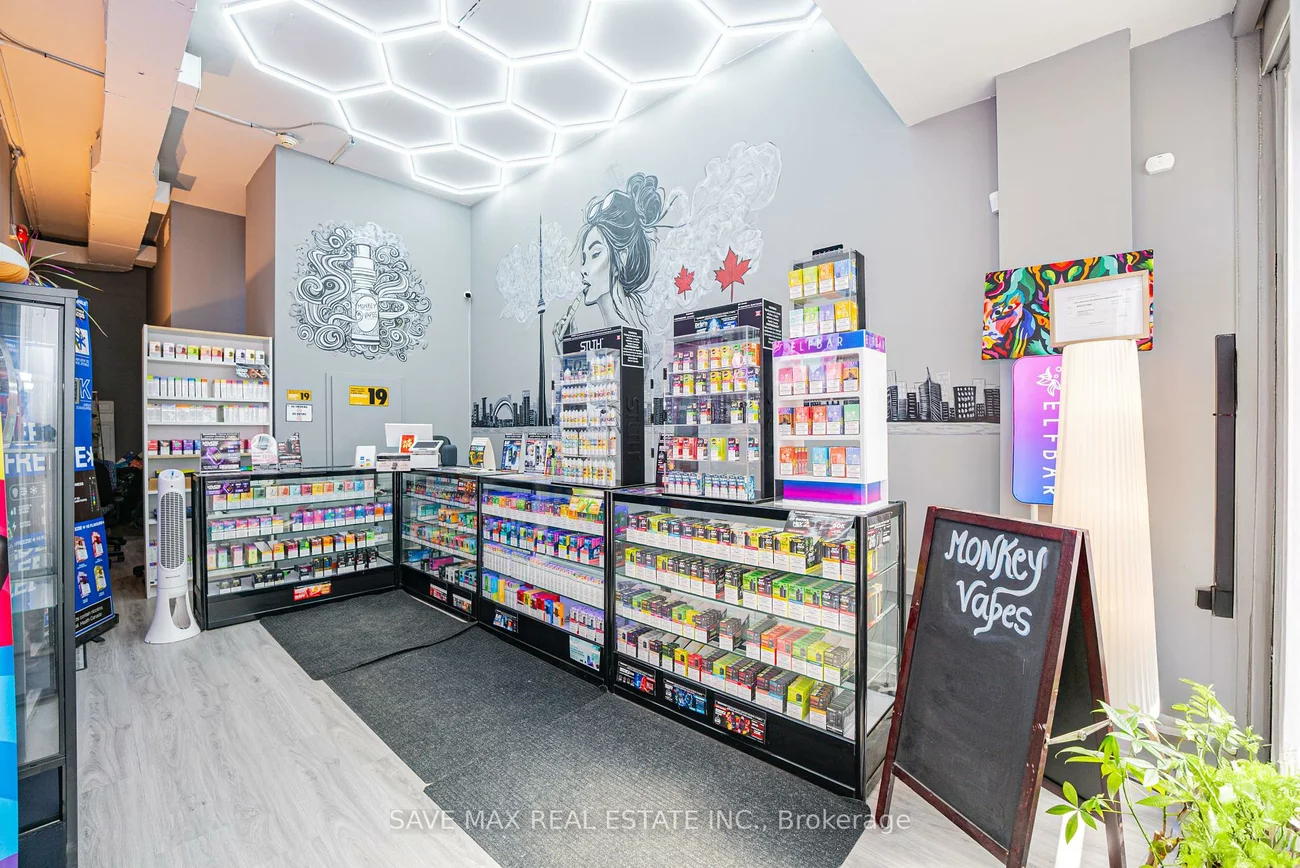 1194, Queen, Trinity-Bellwoods, Toronto