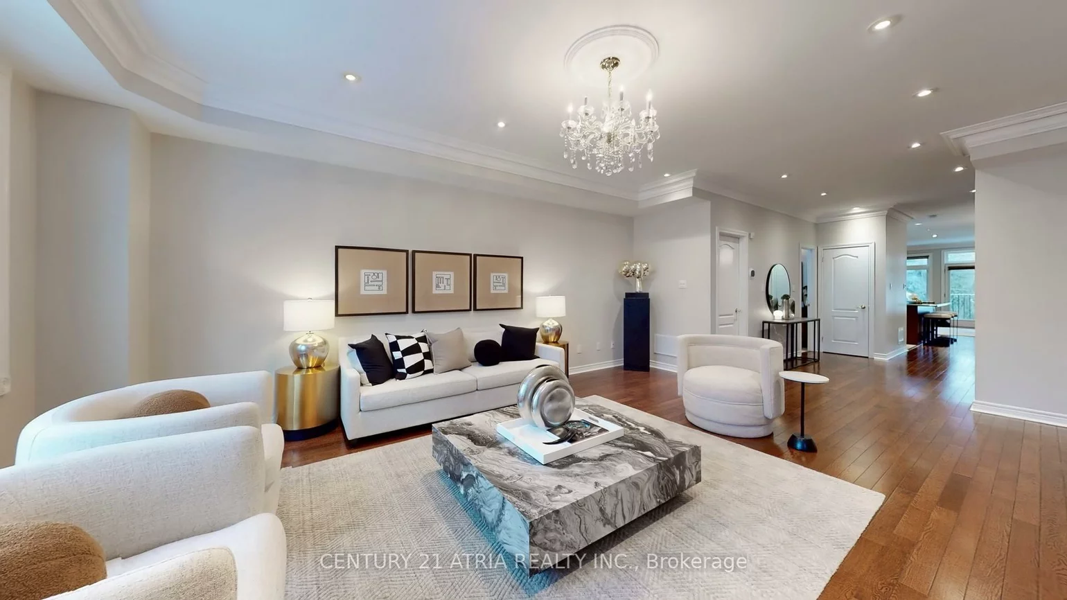 5619, Yonge, Newtonbrook East, Toronto