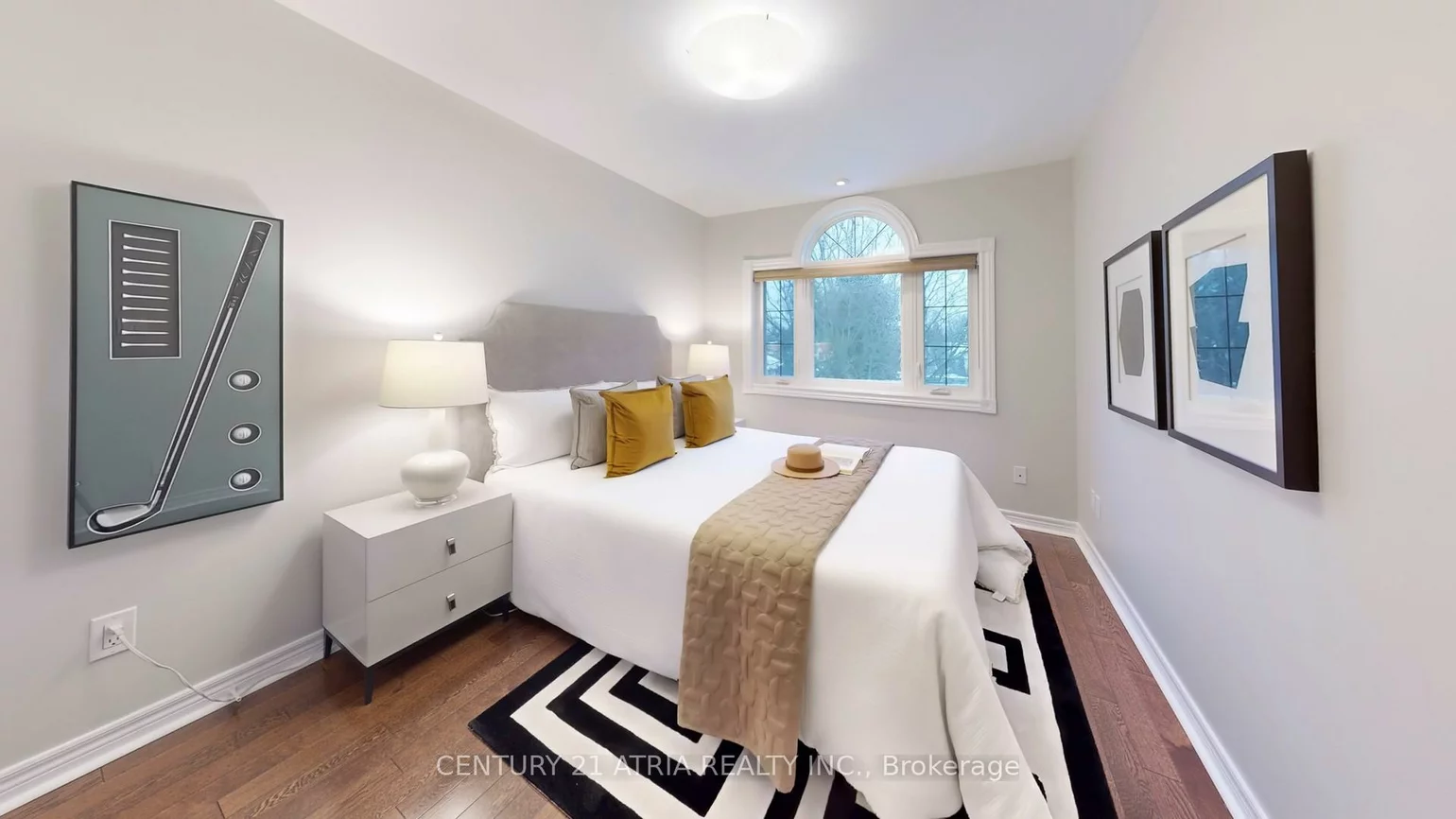 5619, Yonge, Newtonbrook East, Toronto