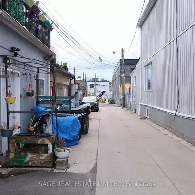 200, Ossington, Trinity-Bellwoods, Toronto