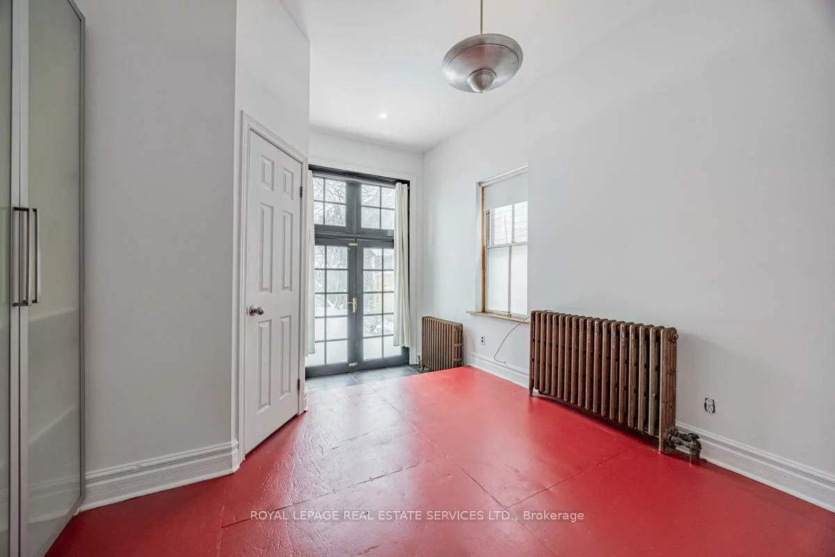 62, Lakeview, Trinity-Bellwoods, Toronto