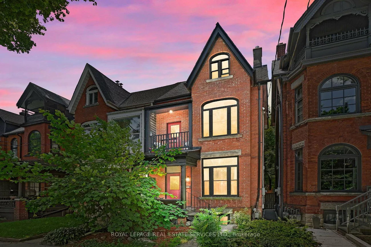 62, Lakeview, Trinity-Bellwoods, Toronto