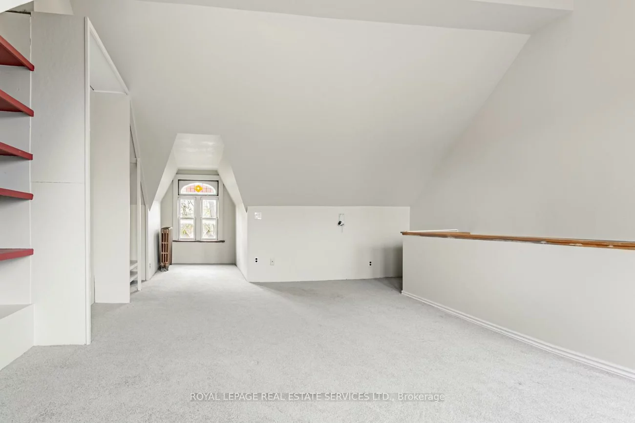 62, Lakeview, Trinity-Bellwoods, Toronto