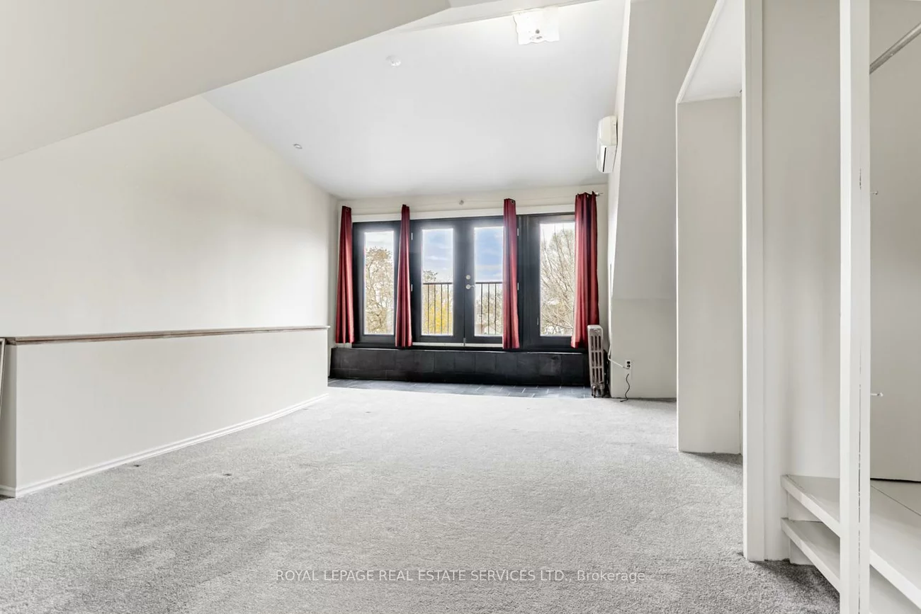 62, Lakeview, Trinity-Bellwoods, Toronto