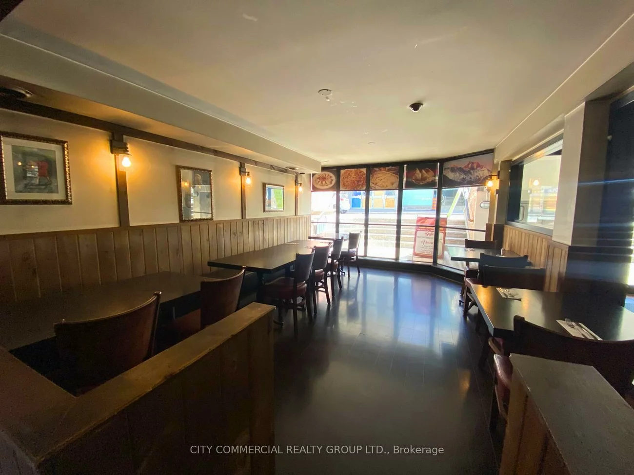 12, Cumberland, Annex, Toronto