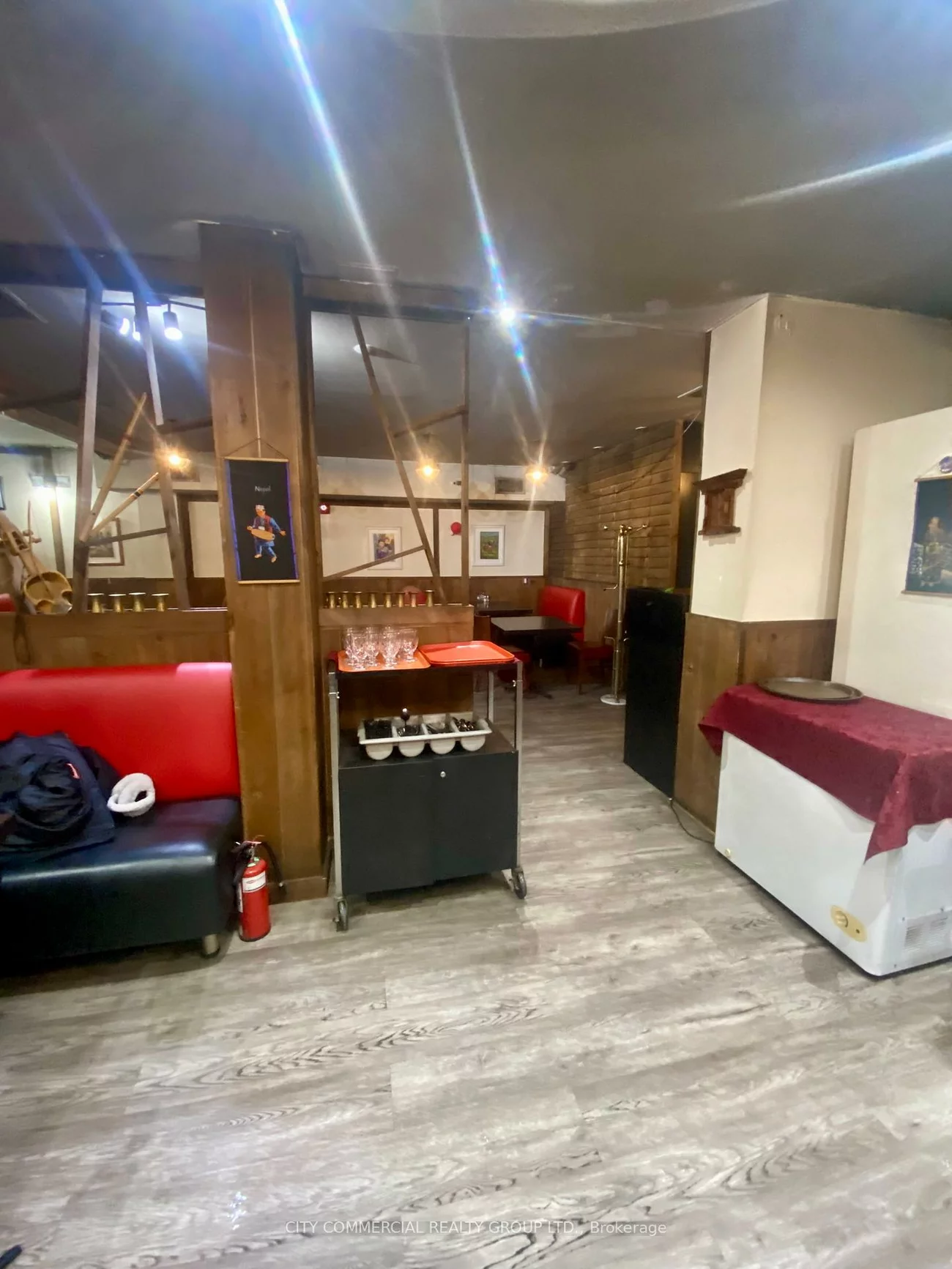 12, Cumberland, Annex, Toronto