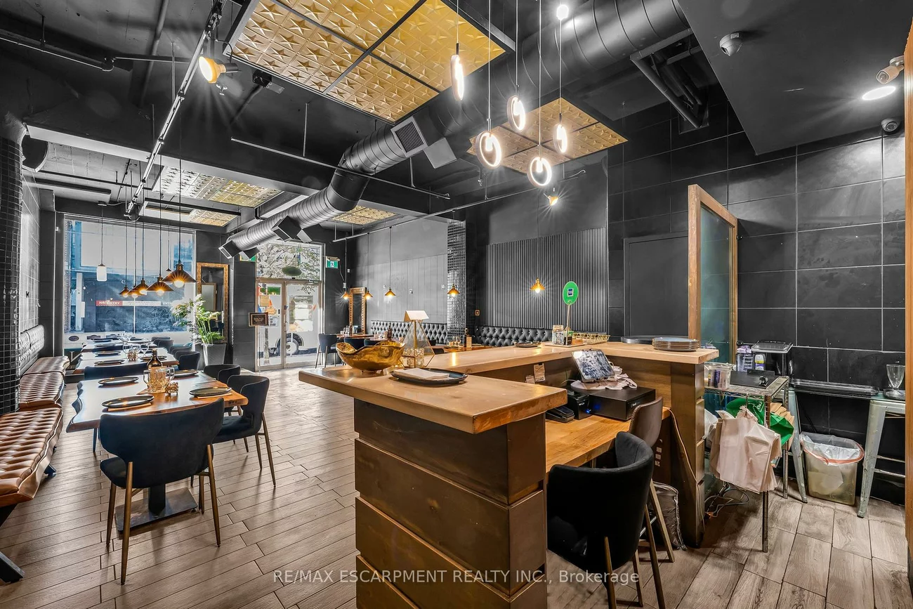628, King, Waterfront Communities C1, Toronto