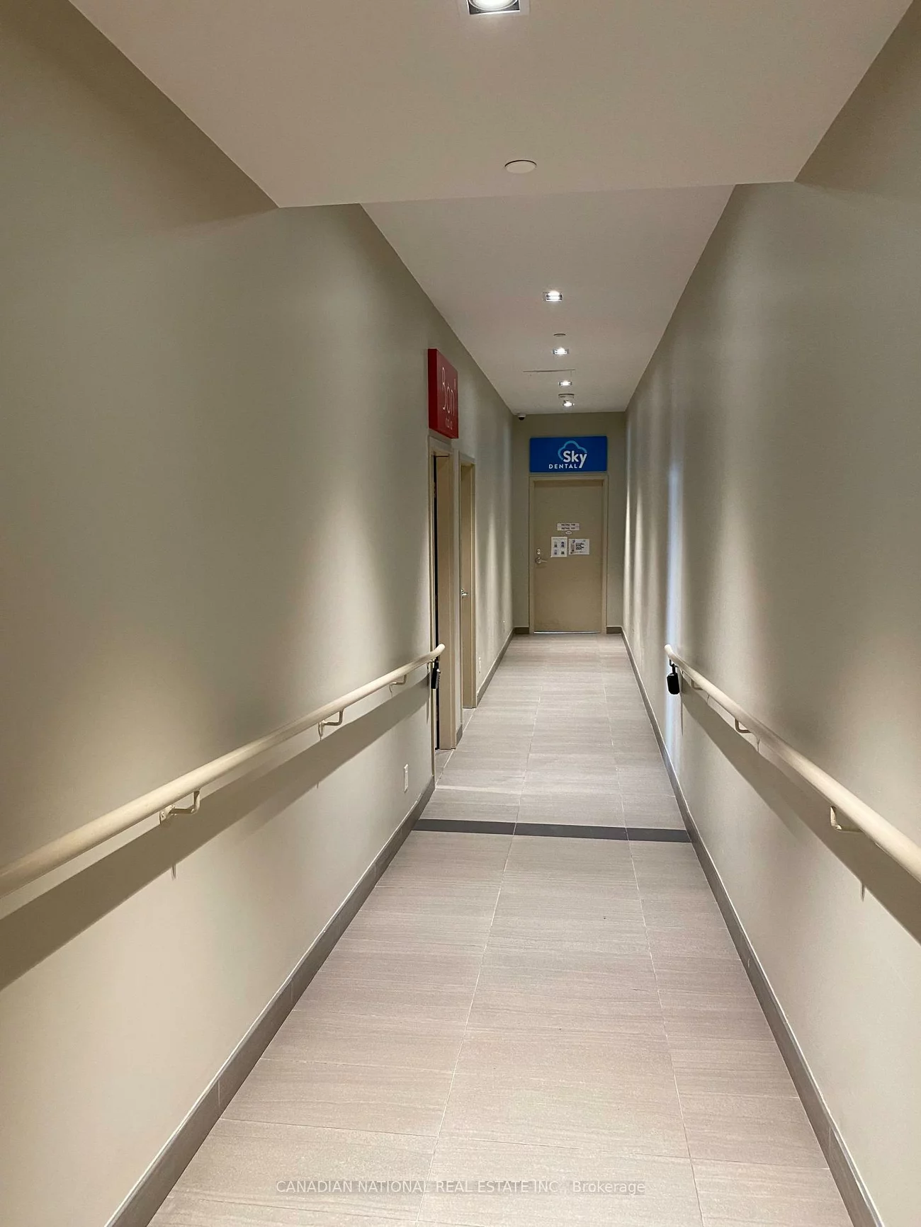 595, Sheppard, Bayview Village, Toronto
