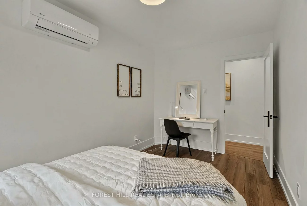 134, Tyrrel, Wychwood, Toronto