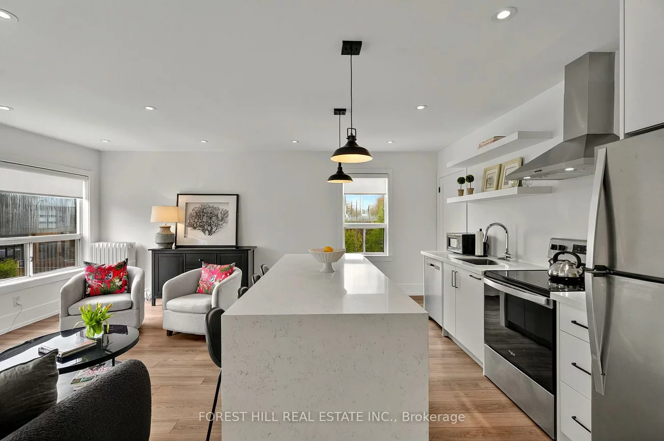 134, Tyrrel, Wychwood, Toronto