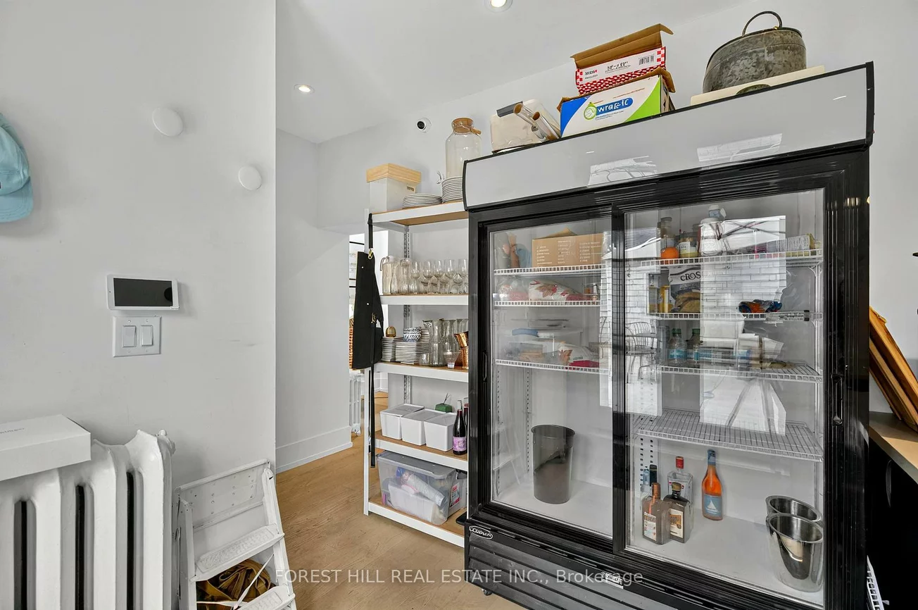 134, Tyrrel, Wychwood, Toronto