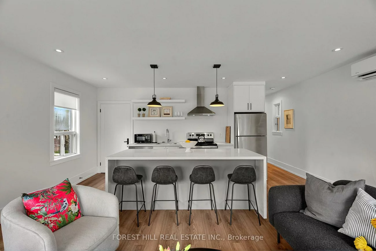134, Tyrrel, Wychwood, Toronto