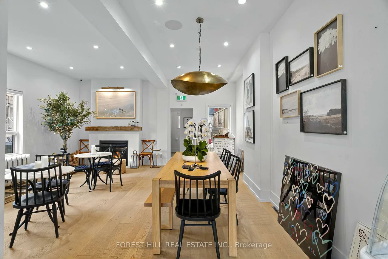 134, Tyrrel, Wychwood, Toronto