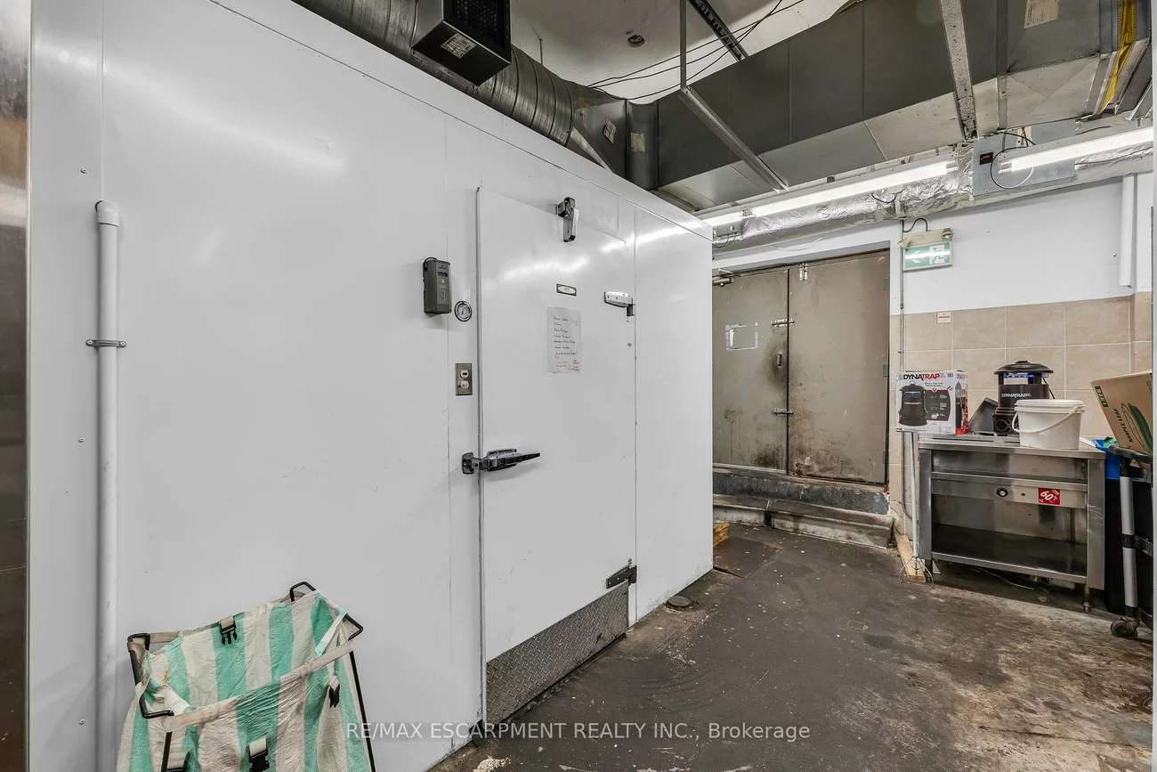 628, King, Waterfront Communities C1, Toronto