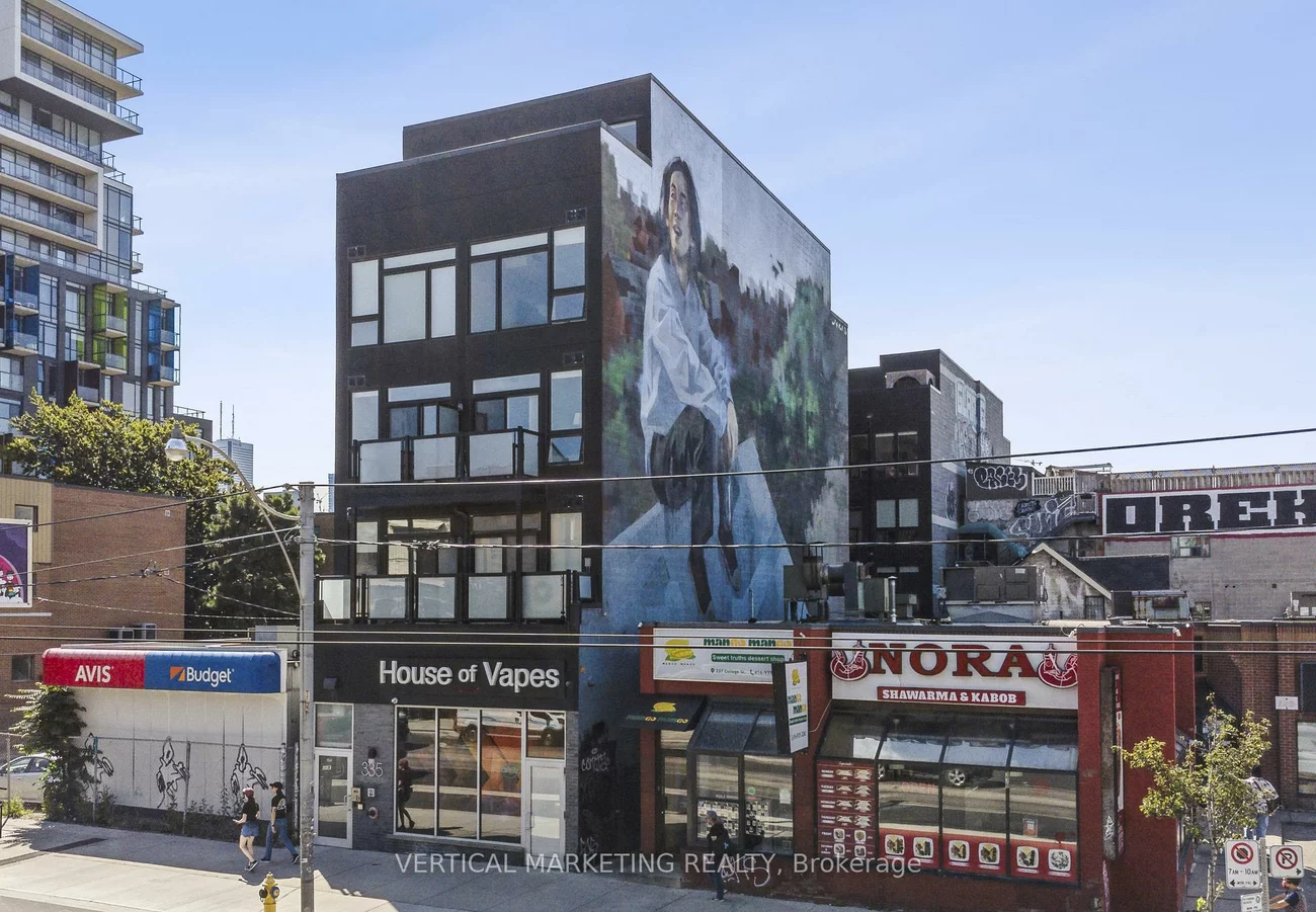 335, College, Kensington-Chinatown, Toronto