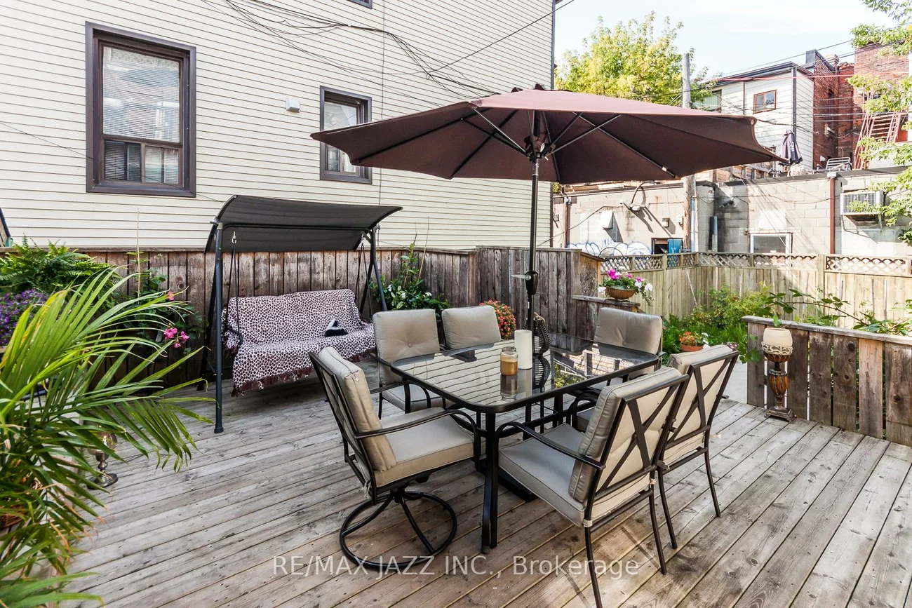 36, Clinton, Palmerston-Little Italy, Toronto