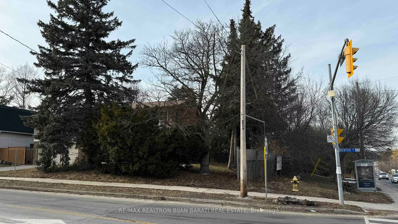 298, Newton, Newtonbrook East, Toronto