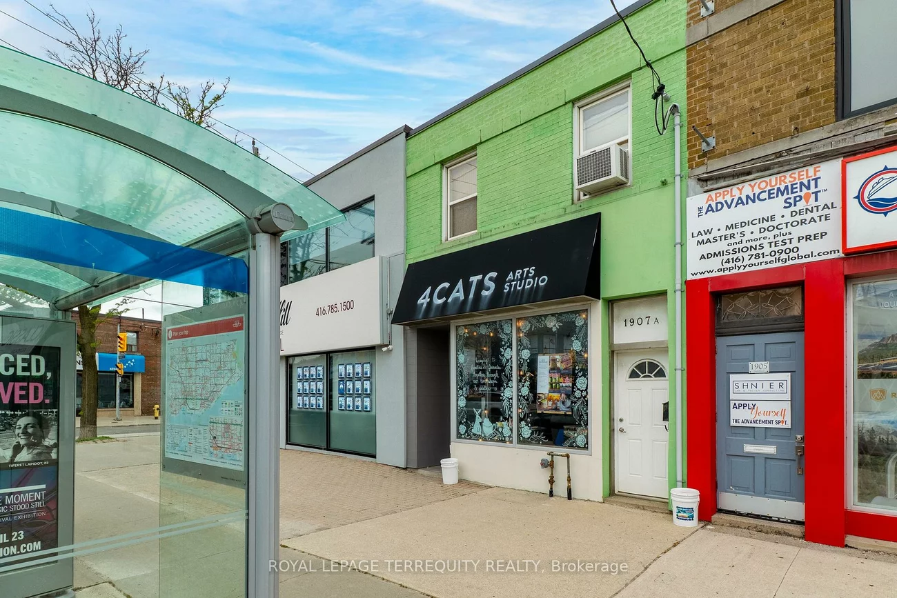 1907, Avenue, Bedford Park-Nortown, Toronto