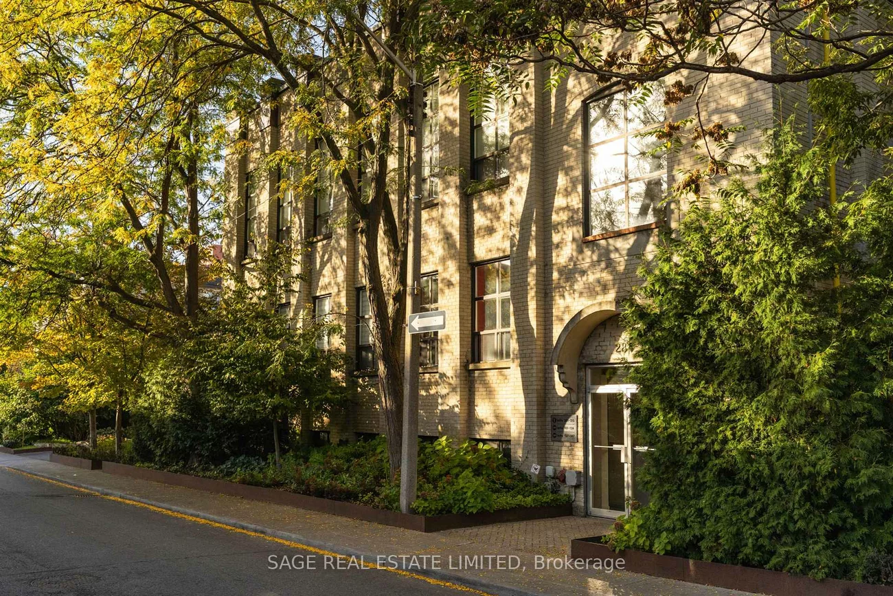 284, St Helens, Dufferin Grove, Toronto