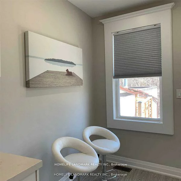 2615, Yonge, Mount Pleasant East, Toronto