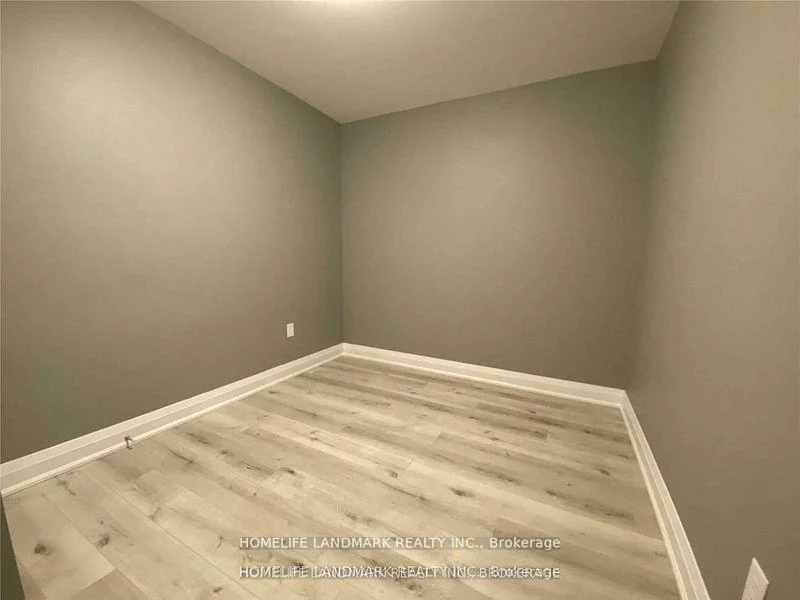 2651, Yonge, Mount Pleasant East, Toronto