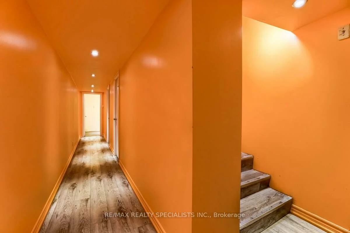 3421, Yonge, Mount Pleasant West, Toronto