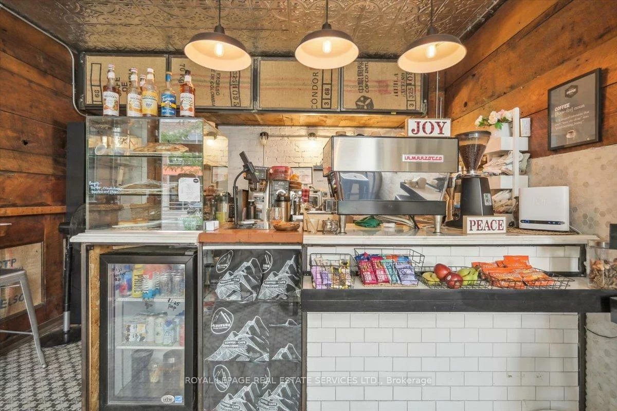 456, Ossington, Palmerston-Little Italy, Toronto
