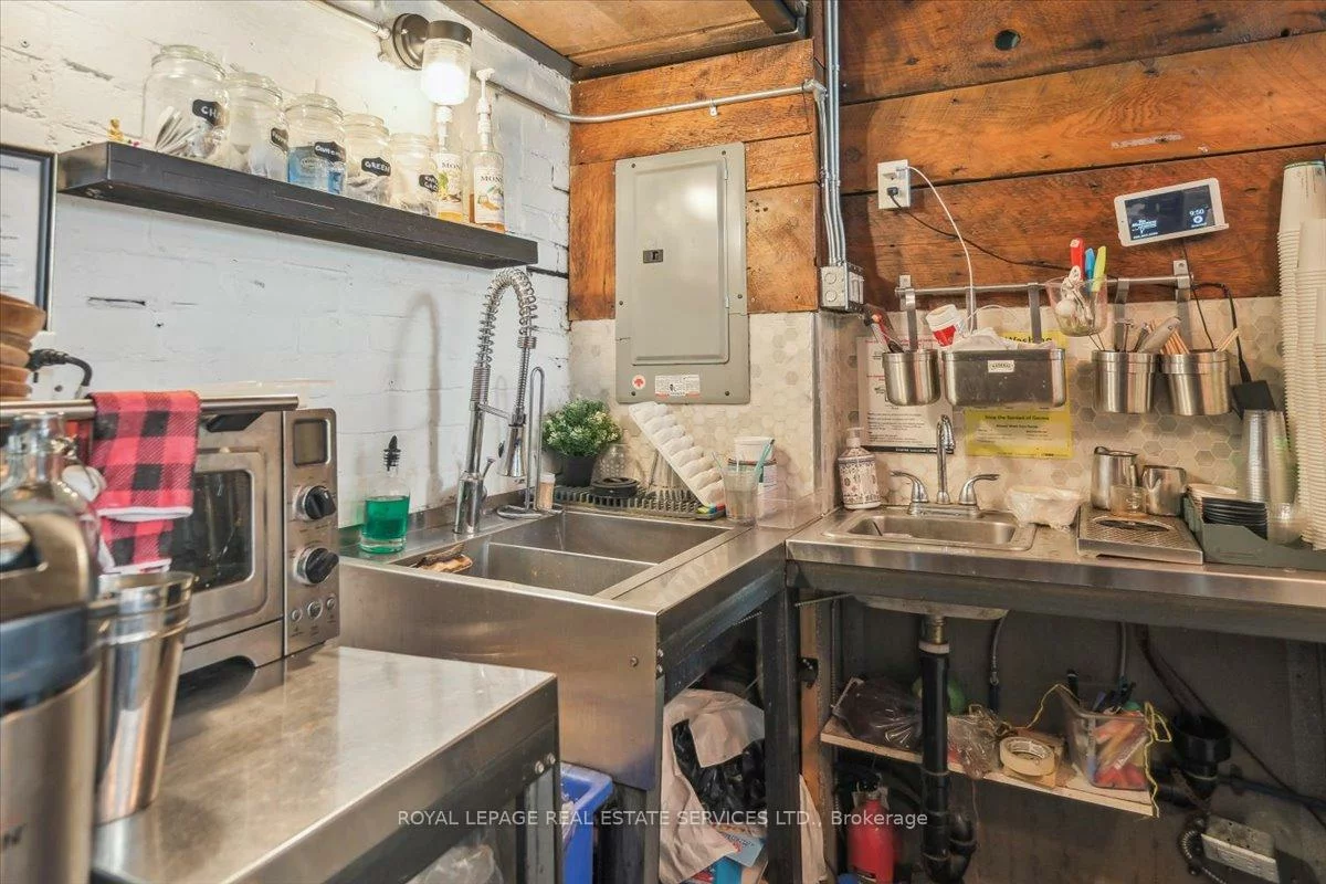 456, Ossington, Palmerston-Little Italy, Toronto