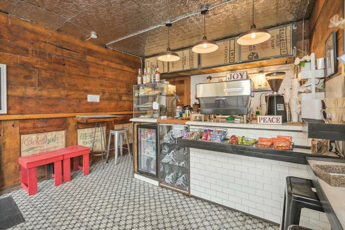 456, Ossington, Palmerston-Little Italy, Toronto
