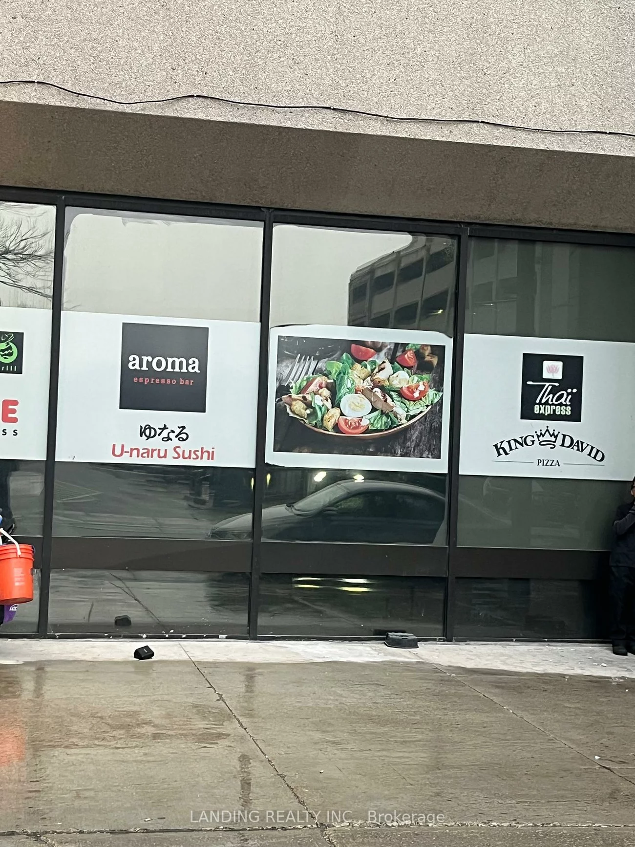 600, University, Kensington-Chinatown, Toronto