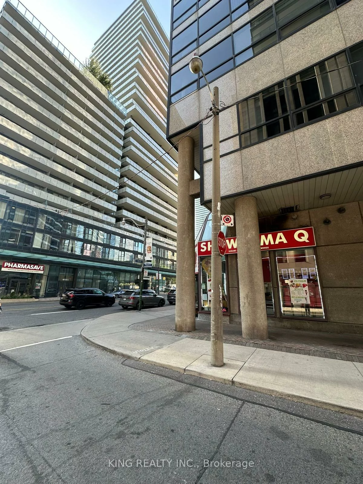 987, Bay, Bay Street Corridor, Toronto