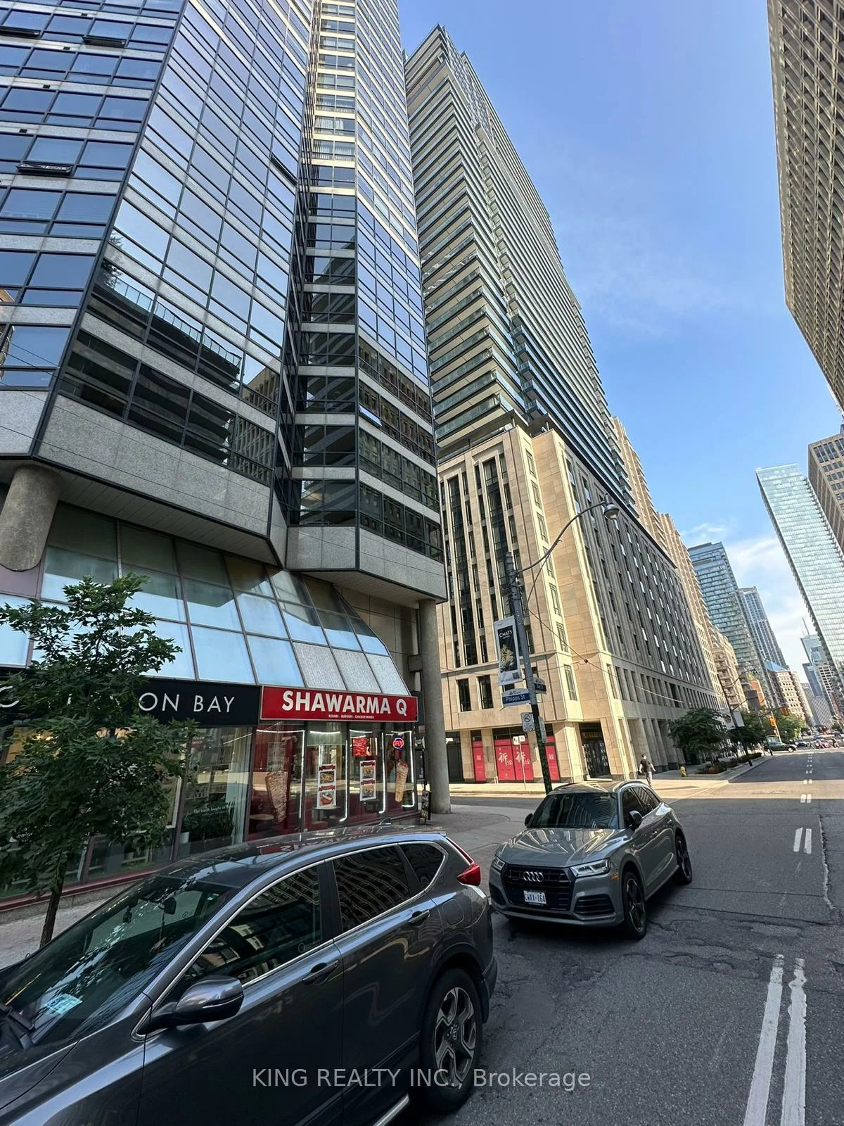 987, Bay, Bay Street Corridor, Toronto