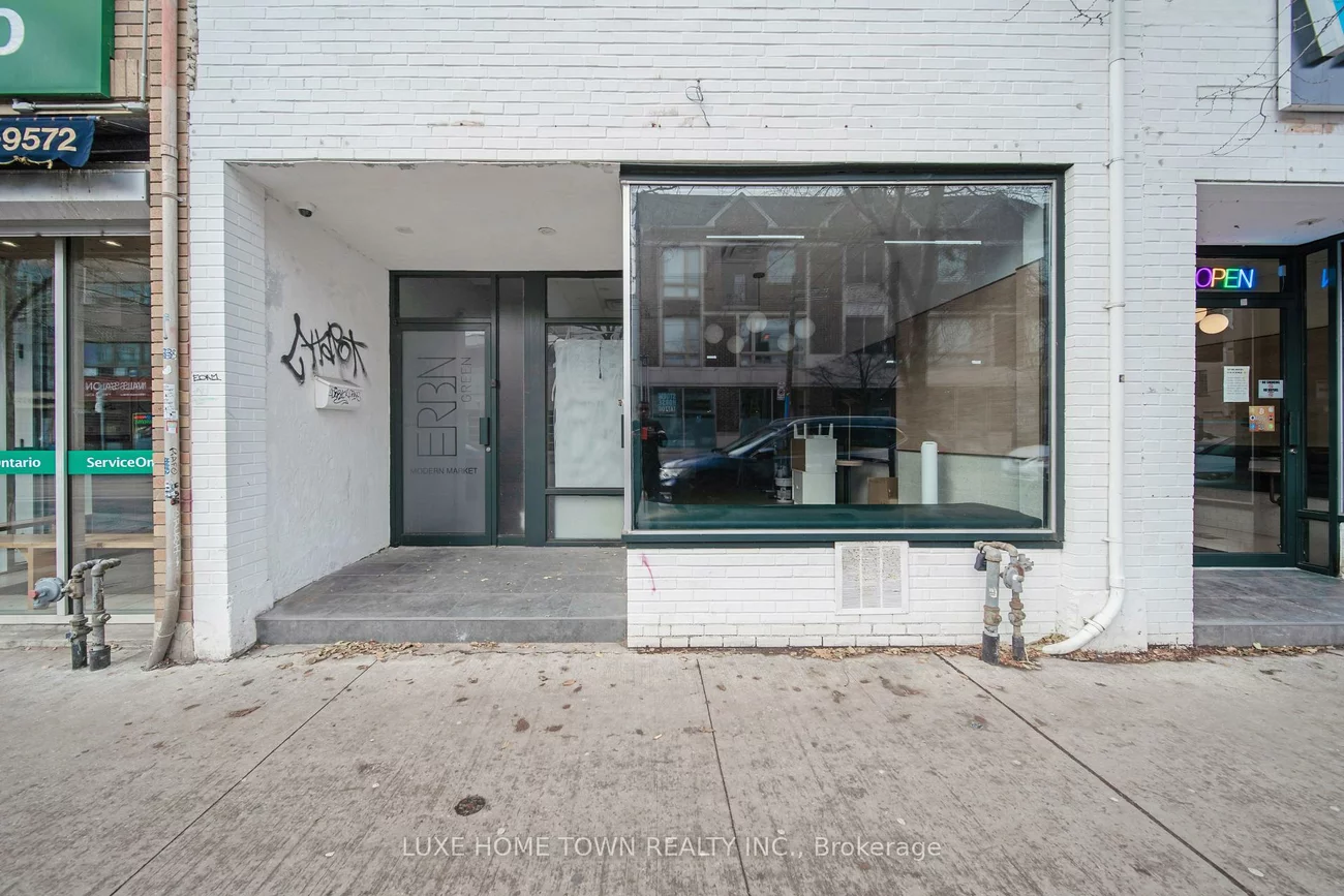 844, Dundas, Trinity-Bellwoods, Toronto