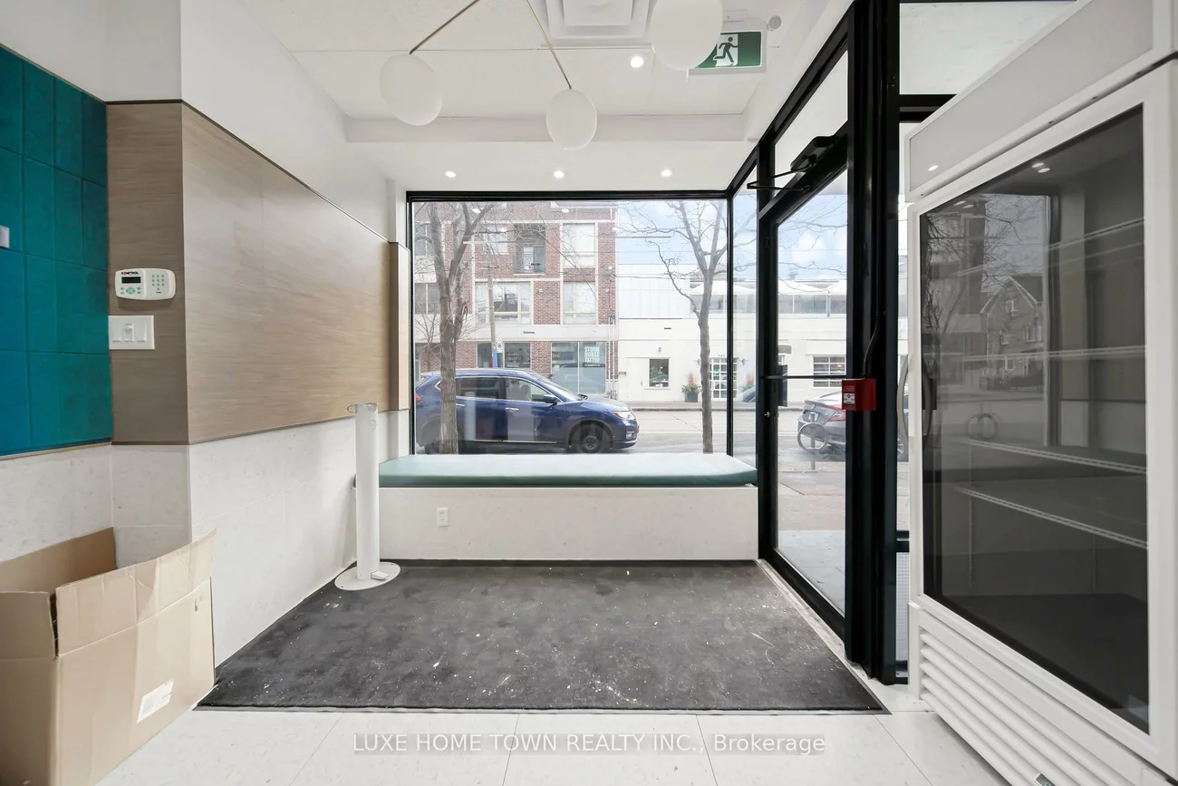 844, Dundas, Trinity-Bellwoods, Toronto