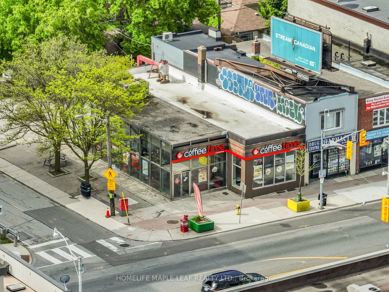 1471, Eglinton, Oakwood Village, Toronto