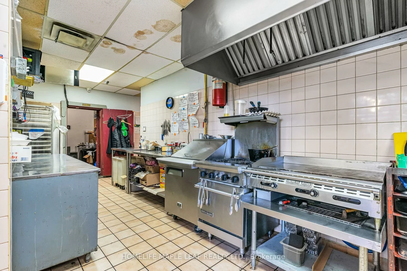 1471, Eglinton, Oakwood Village, Toronto