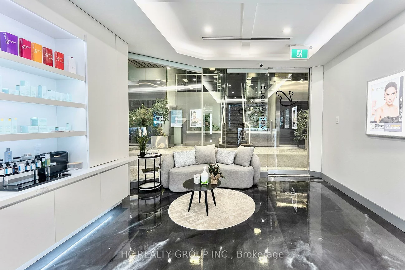 70, Yorkville, Annex, Toronto